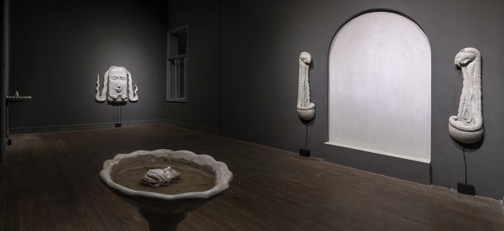 Noelia Correa Foto de sala. Muestra El Jardin III - Pólvora