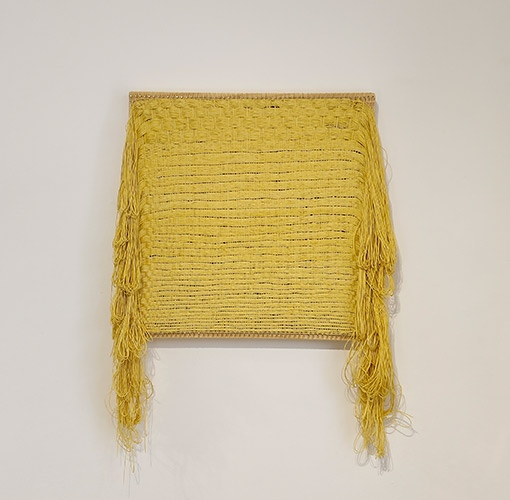 3.-Bustamante-484--PB.-Telar-con-hilo-de-algodón-sobre-bastidor-de-pino-y-clavos.-80-x-50-x-7-cm