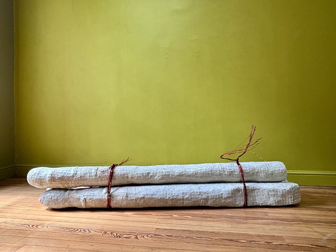 Espárragos - Mosaico Veneciano sobre telgopor y hierro, con cobre. - 200 x 30 x 60 cm - 2025 - The White Lodge