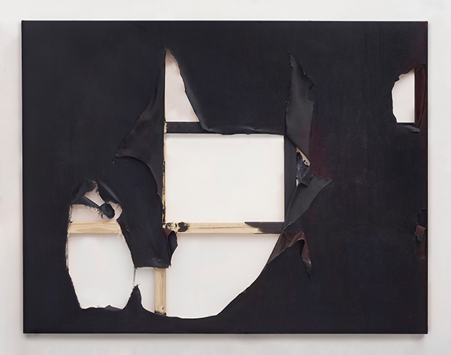 Roto azul, 2026, Óleo y alfileres sobre tela, 170 x 220 cm - Isla Flotante