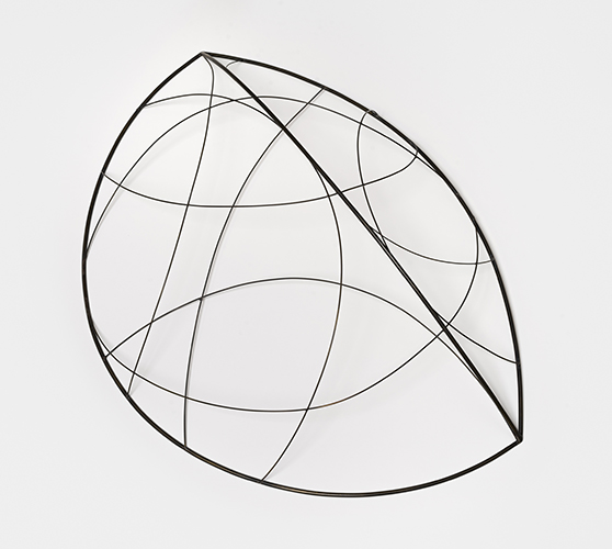 Sin título - 2024 - Bronce patinado - 73 x 64 x 18.5 cm (medidas variables) - OTTO Galería